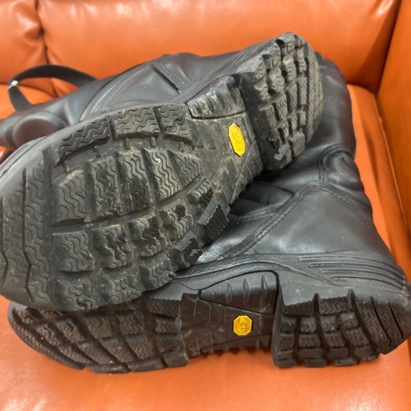 MSA Globe 1971 Fire Boots - Picture 2 of 3